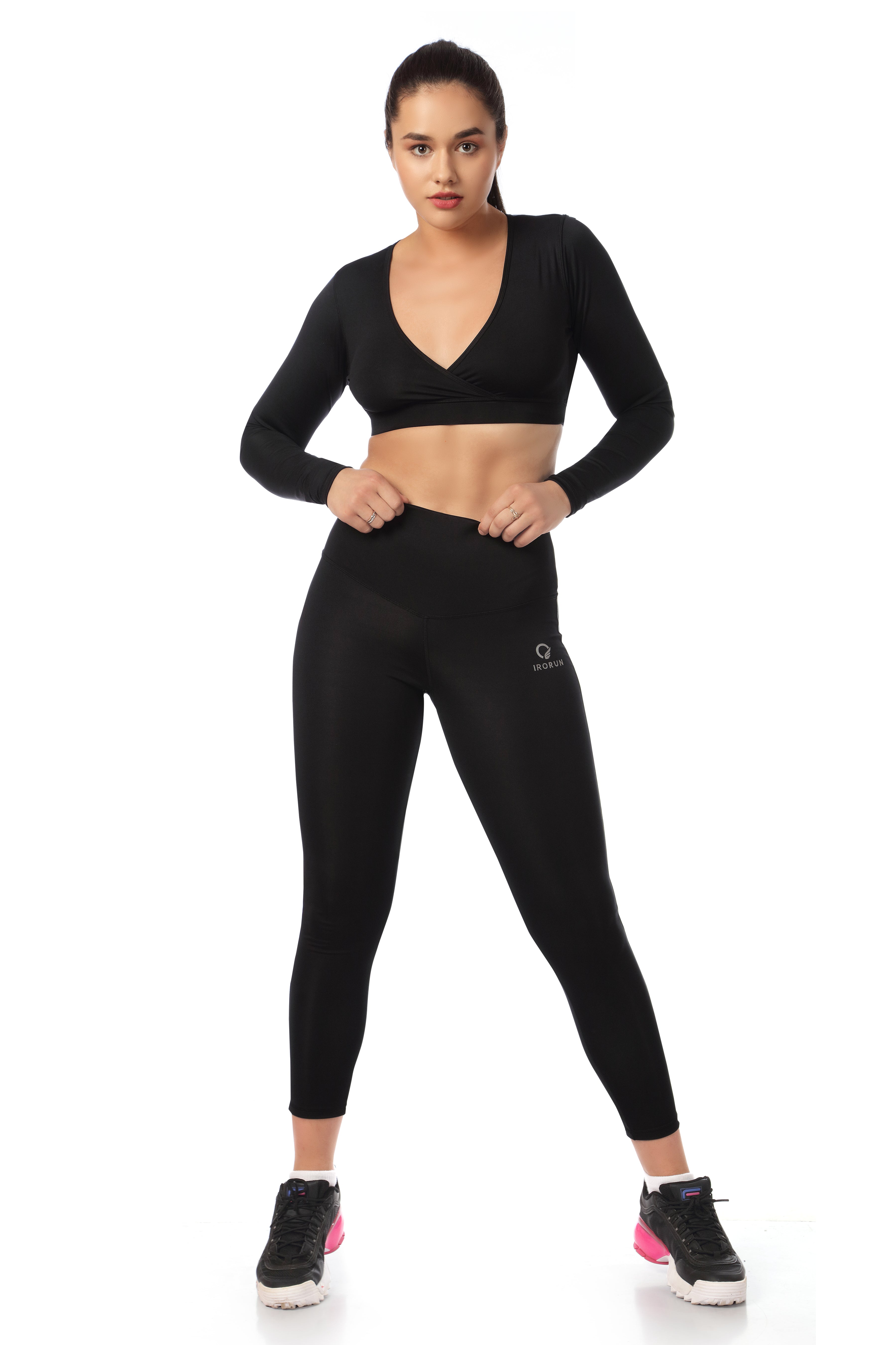V CROSS NECK TOP